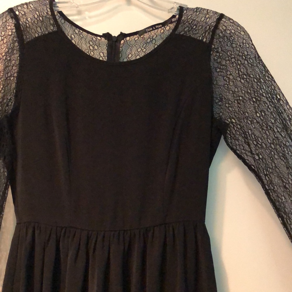 Doe & Rae Lace Sleeve Little Black Dress XS